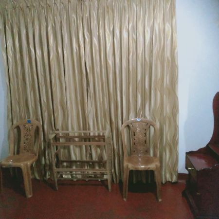 Umaya Rest Inn Balangoda Buitenkant foto
