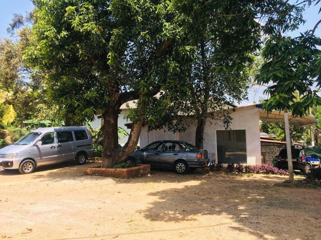 Umaya Rest Inn Balangoda Buitenkant foto