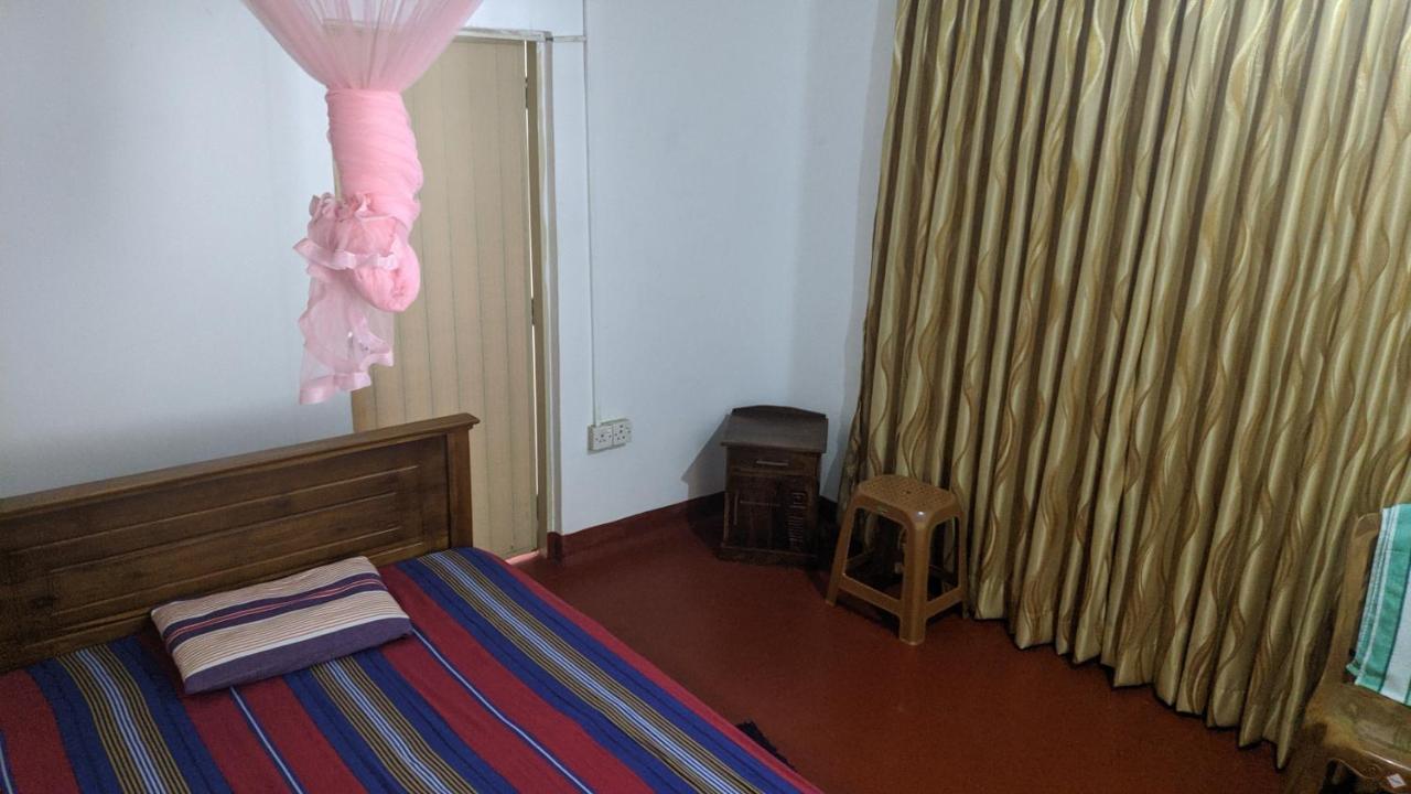 Umaya Rest Inn Balangoda Buitenkant foto